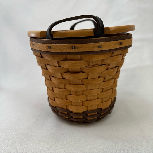 Longaberger Golf Club Woven Basket with Lid and Signature - Picture 3 of 11